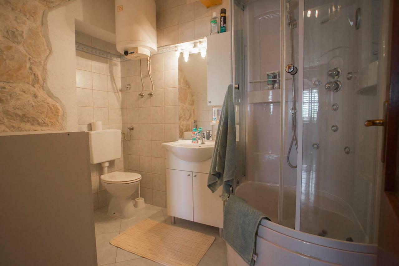 Apartment Riva ชิเบนิก ภายนอก รูปภาพ